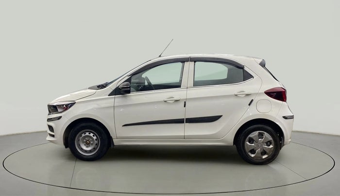 2022 Tata Tiago XT (O) PETROL, Petrol, Manual, 7,821 km, Left Side