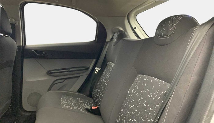 2022 Tata Tiago XT (O) PETROL, Petrol, Manual, 7,821 km, Right Side Rear Door Cabin