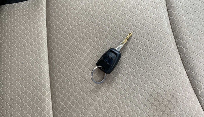 2019 Hyundai NEW SANTRO SPORTZ AMT, Petrol, Automatic, 29,408 km, Key Close Up