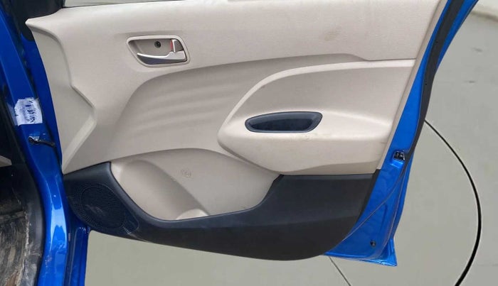 2019 Hyundai NEW SANTRO SPORTZ AMT, Petrol, Automatic, 29,408 km, Driver Side Door Panels Control