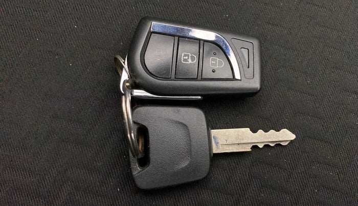 2019 Datsun Redi Go A, Petrol, Manual, 23,500 km, Key Close Up