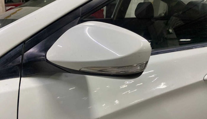 2012 Hyundai Verna FLUIDIC 1.6 VTVT SX, Petrol, Manual, 45,622 km, Left rear-view mirror - Minor scratches