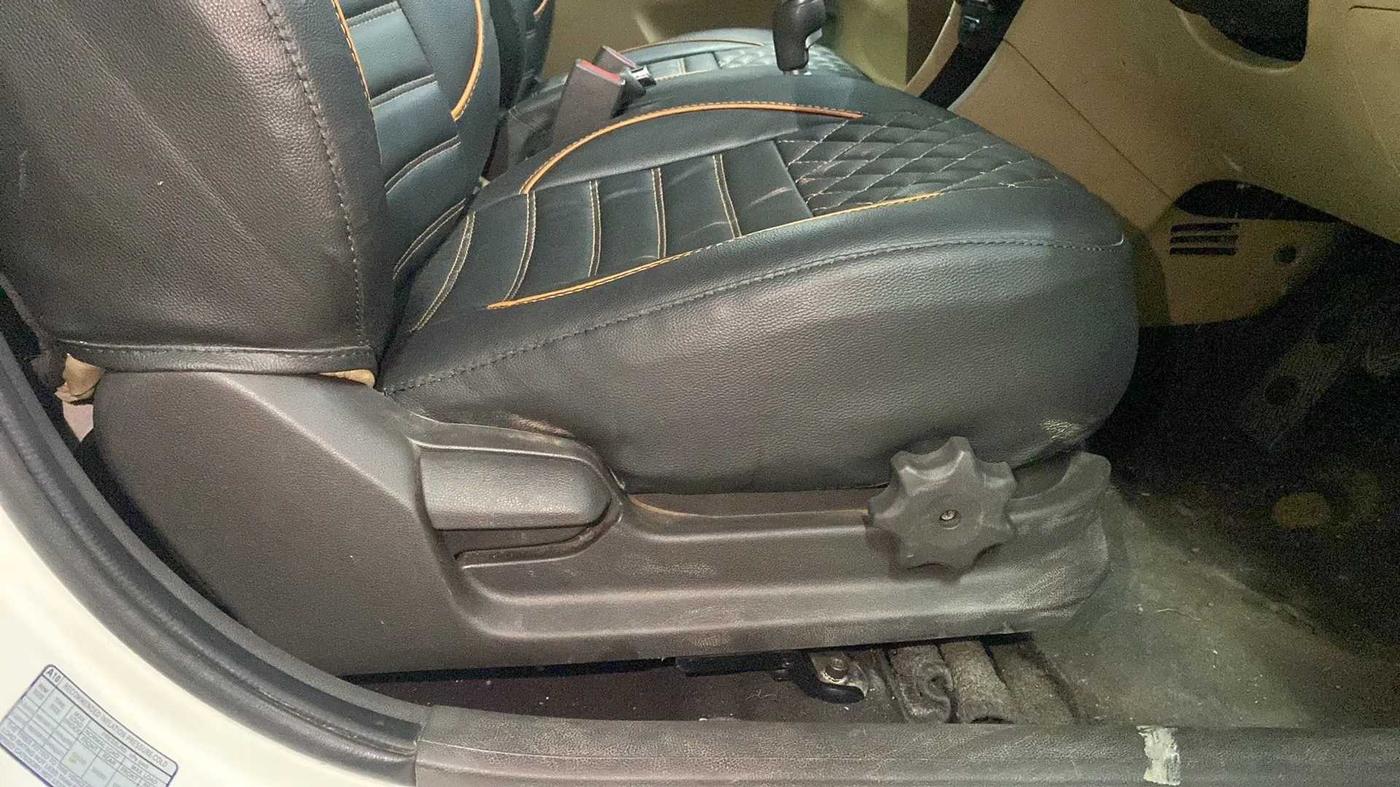 2012 Hyundai Verna FLUIDIC 1.6 VTVT SX, Petrol, Manual, 45,622 km, Driver Side Adjustment Panel