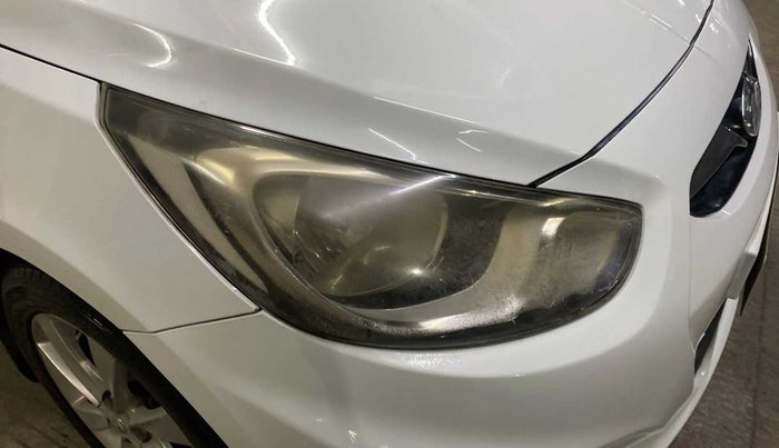2012 Hyundai Verna FLUIDIC 1.6 VTVT SX, Petrol, Manual, 45,622 km, Right headlight - Minor scratches