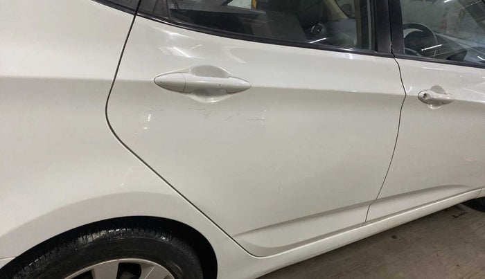 2012 Hyundai Verna FLUIDIC 1.6 VTVT SX, Petrol, Manual, 45,622 km, Right rear door - Slightly dented