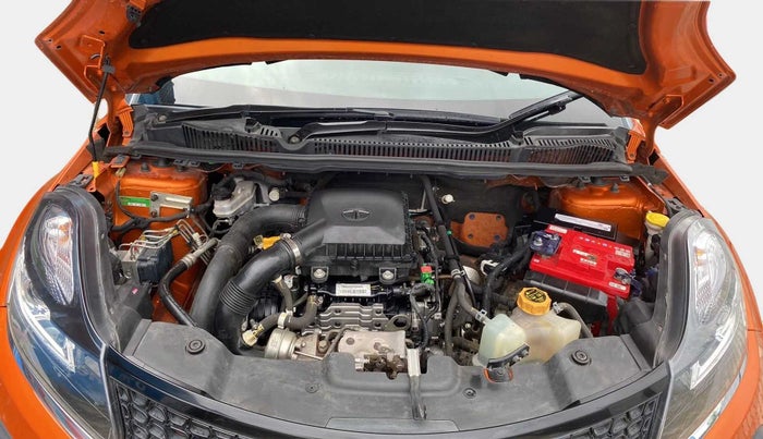 2019 Tata NEXON XZA PLUS PETROL DUAL TONE, Petrol, Automatic, 28,985 km, Open Bonet