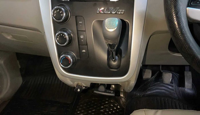 2017 Mahindra Kuv100 K6 PLUS D 6 STR, Diesel, Manual, 71,683 km, Gear Lever