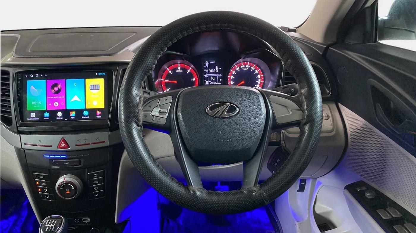 2021 Mahindra XUV300 W6 1.5 DIESEL, Diesel, Manual, 40,159 km, Steering Wheel Close Up