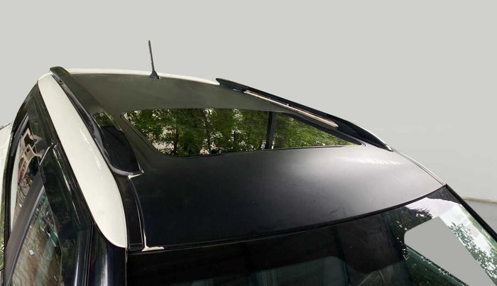 2021 Mahindra XUV300 W6 1.5 DIESEL, Diesel, Manual, 40,159 km, Roof