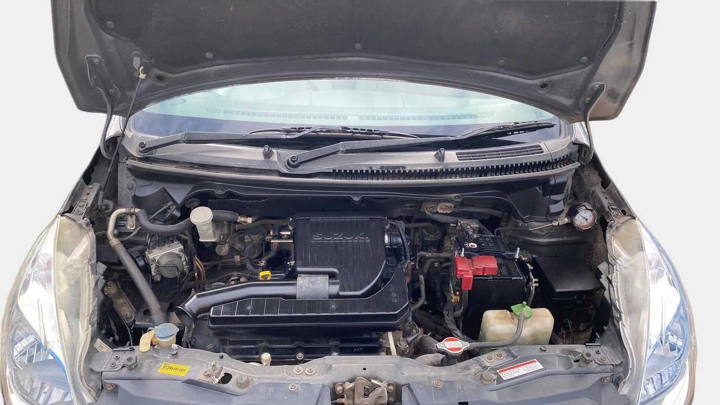 2016 Maruti Ertiga VXI CNG, CNG, Manual, 1,06,743 km, Open Bonet