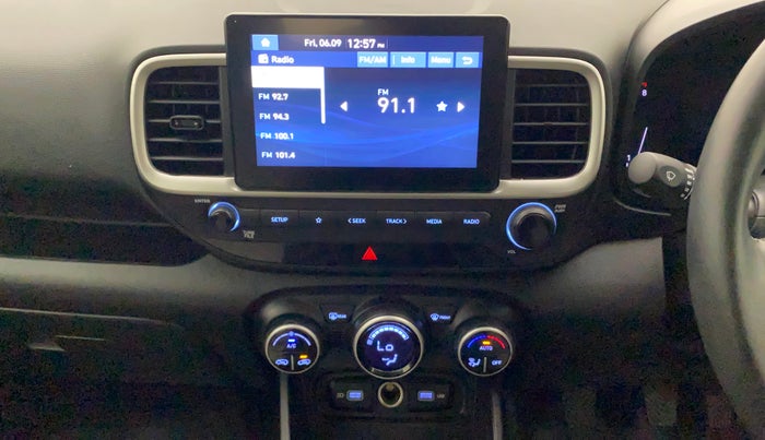 2022 Hyundai VENUE S+ 1.2, Petrol, Manual, 19,284 km, Air Conditioner