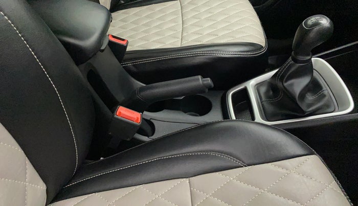 2022 Hyundai VENUE S+ 1.2, Petrol, Manual, 19,284 km, Gear Lever