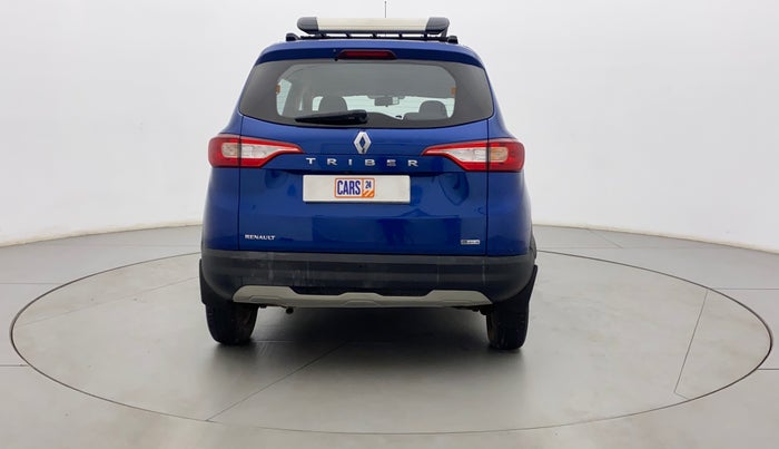 2022 Renault TRIBER RXZ AMT, Petrol, Automatic, 27,565 km, Back/Rear