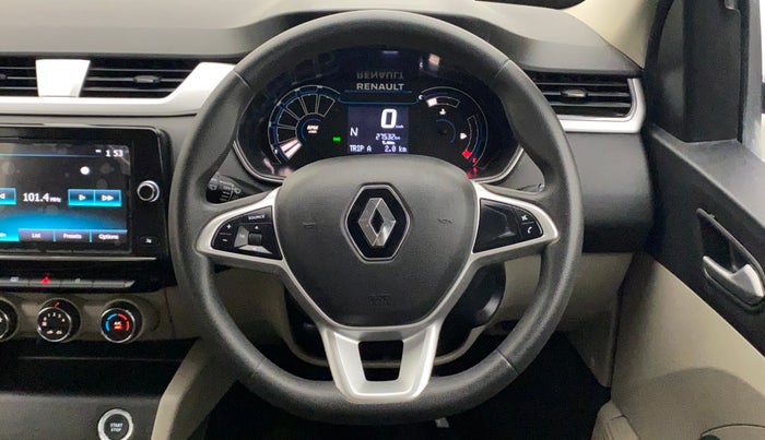 2022 Renault TRIBER RXZ AMT, Petrol, Automatic, 27,565 km, Steering Wheel Close Up