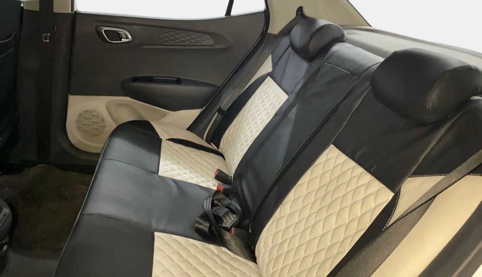 2020 Hyundai AURA SX 1.2, Petrol, Manual, 44,410 km, Right Side Rear Door Cabin