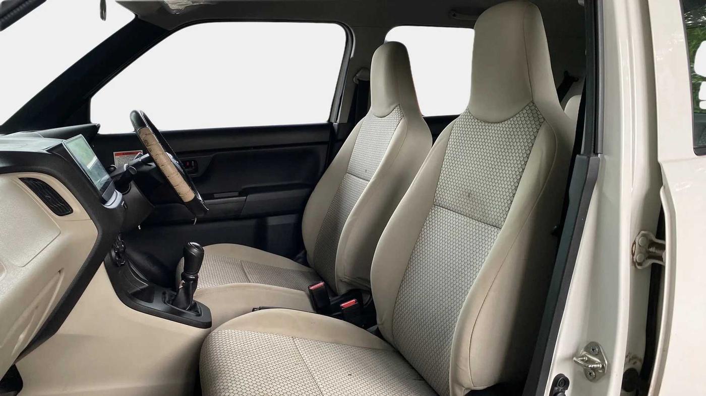 2020 Maruti New Wagon-R LXI CNG 1.0, CNG, Manual, 65,469 km, Right Side Front Door Cabin