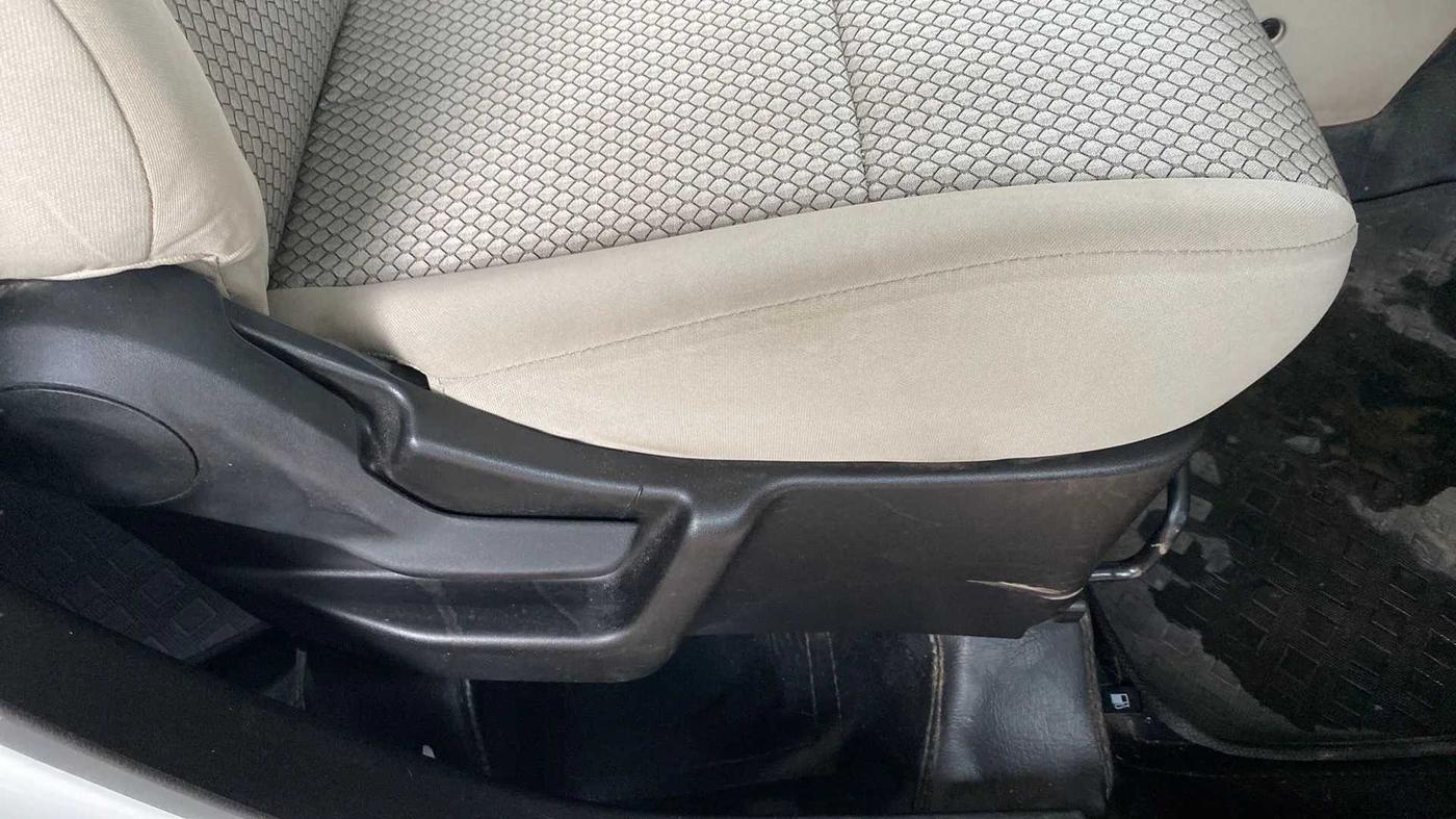 2020 Maruti New Wagon-R LXI CNG 1.0, CNG, Manual, 65,469 km, Driver Side Adjustment Panel