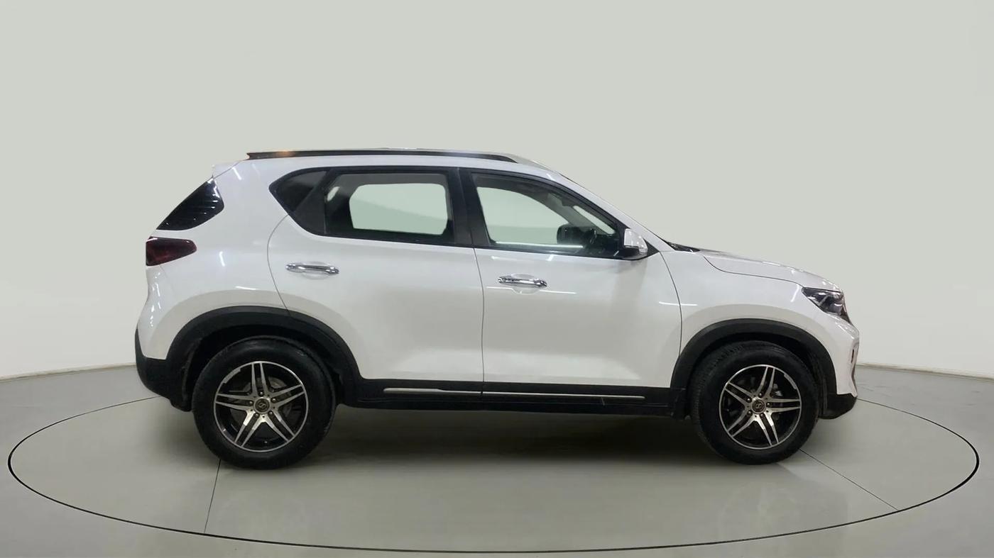 2020 KIA SONET HTX 1.5, Diesel, Manual, 66,780 km, Right Side View