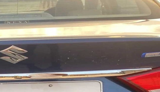 2018 Maruti Ciaz ZETA 1.5 SHVS MT PETROL, Petrol, Manual, 38,743 km, Dicky (Boot door) - Tool missing