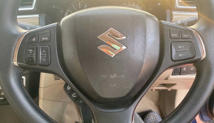 2018 Maruti Ciaz ZETA 1.5 SHVS MT PETROL, Petrol, Manual, 38,743 km, Steering wheel - Phone control not functional