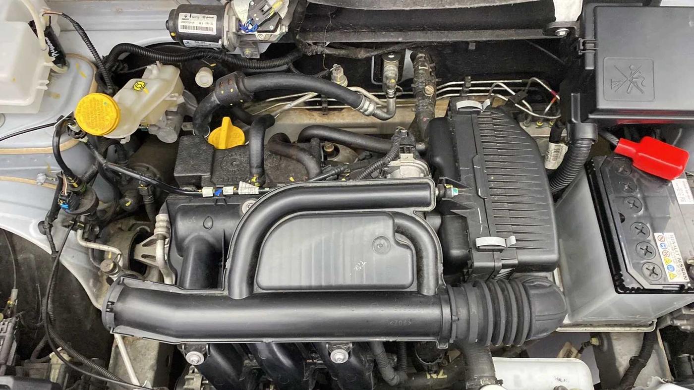 2022 Renault Kwid RXT 1.0 AMT, Petrol, Automatic, 3,052 km, Open Bonet