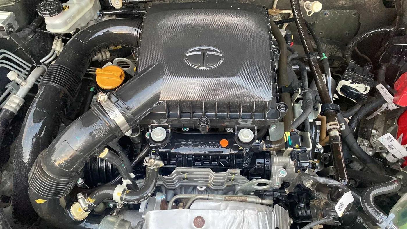 2021 Tata NEXON XZ PLUS PETROL, Petrol, Manual, 46,987 km, Open Bonet