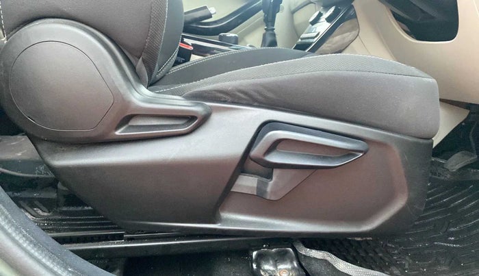 2021 Tata NEXON XZ PLUS PETROL, Petrol, Manual, 46,987 km, Driver Side Adjustment Panel