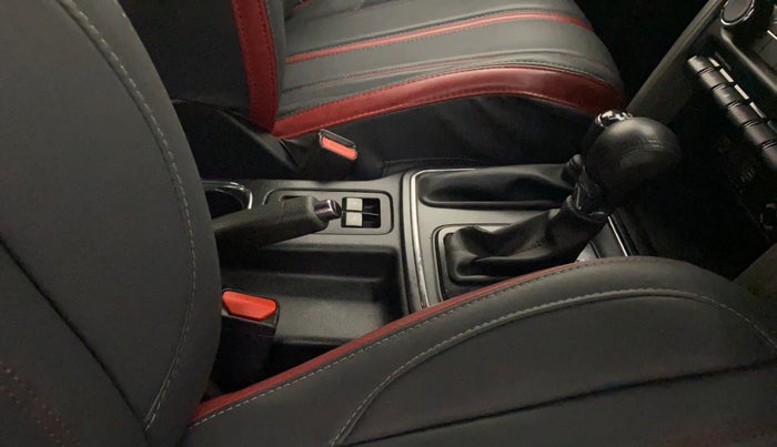 2021 Mahindra Thar LX PETROL HT 4WD AT, Petrol, Automatic, 26,107 km, Gear Lever