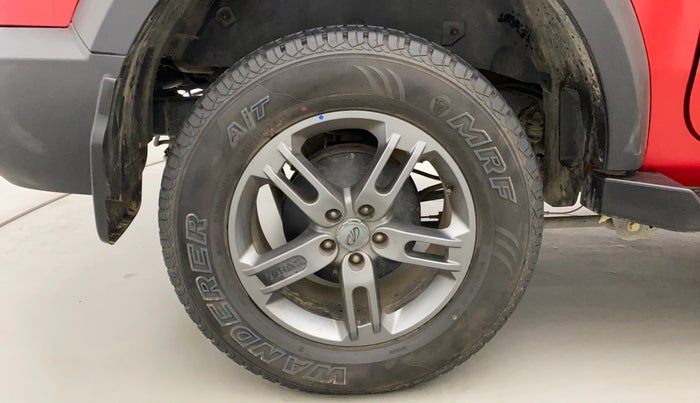 2021 Mahindra Thar LX PETROL HT 4WD AT, Petrol, Automatic, 26,107 km, Right Rear Wheel