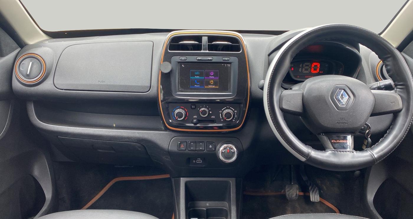 2019 Renault Kwid CLIMBER 1.0 AMT, Petrol, Automatic, 32,835 km, Dashboard