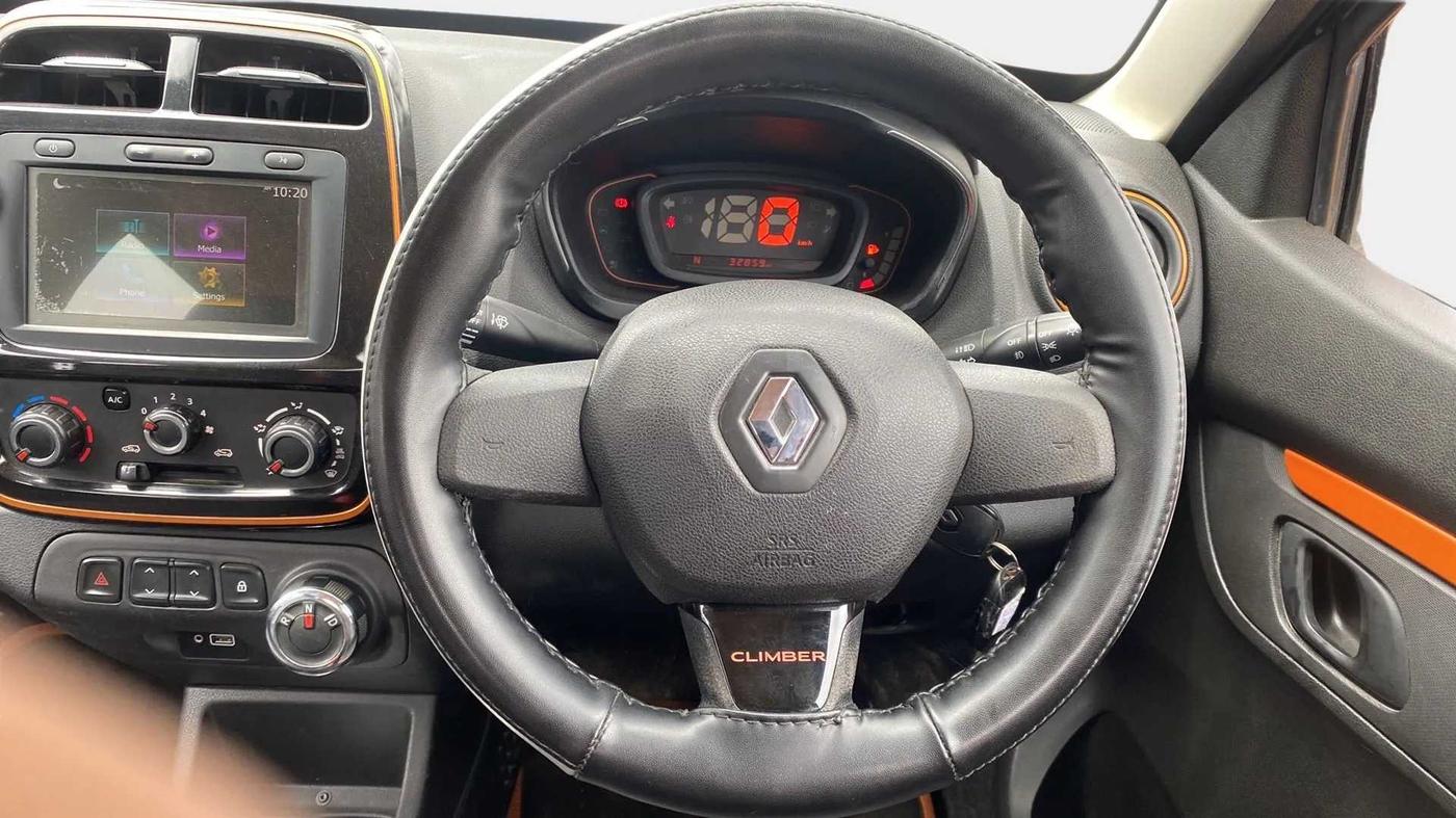 2019 Renault Kwid CLIMBER 1.0 AMT, Petrol, Automatic, 32,835 km, Steering Wheel Close Up