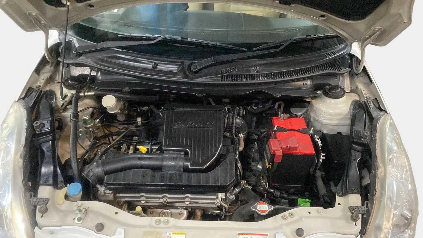 2014 Maruti Swift Dzire VXI, Petrol, Manual, 82,570 km, Open Bonet