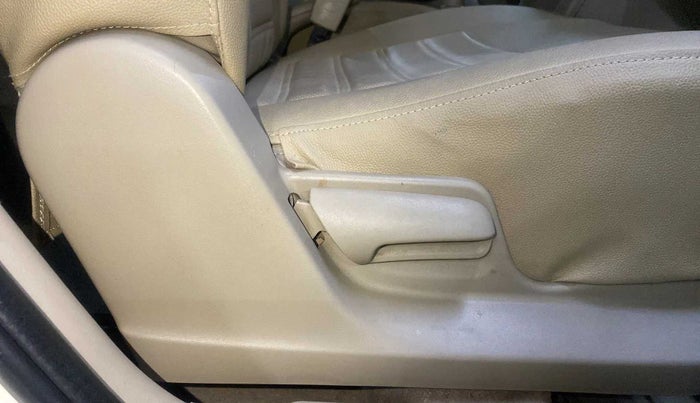 2014 Maruti Swift Dzire VXI, Petrol, Manual, 82,570 km, Driver Side Adjustment Panel