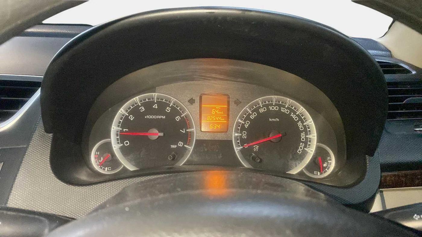 2014 Maruti Swift Dzire VXI, Petrol, Manual, 82,570 km, Odometer Image