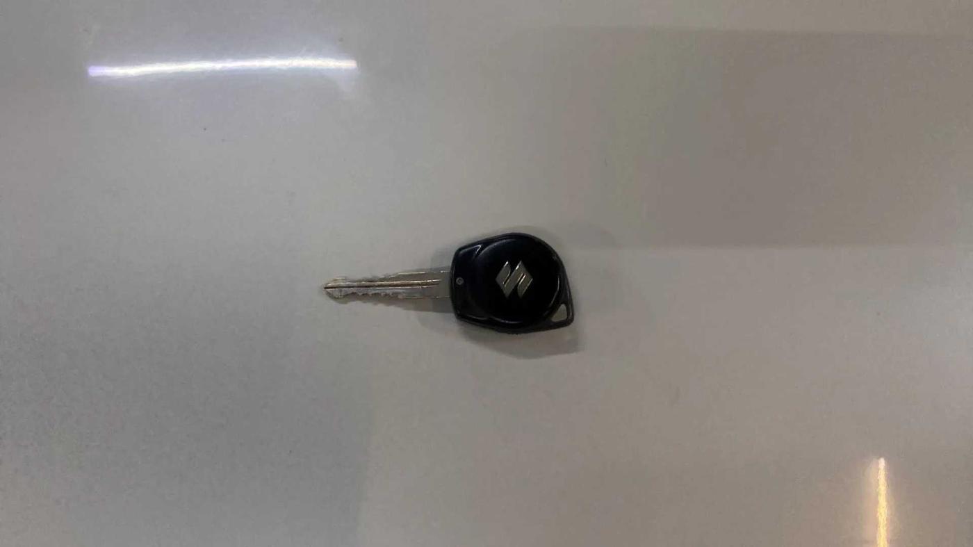 2014 Maruti Swift Dzire VXI, Petrol, Manual, 82,570 km, Key Close Up
