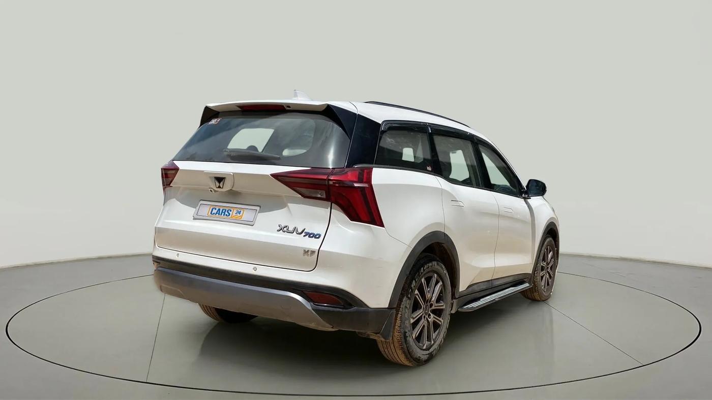 2021 Mahindra XUV700 AX 7 P MT 7 STR, Petrol, Manual, 52,387 km, Right Back Diagonal