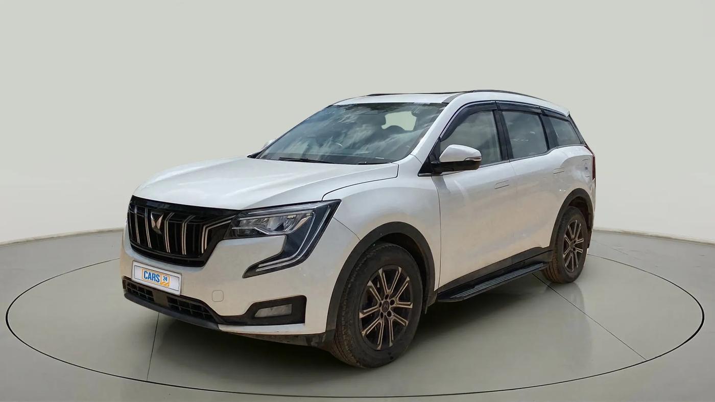 2021 Mahindra XUV700 AX 7 P MT 7 STR, Petrol, Manual, 52,387 km, Left Front Diagonal