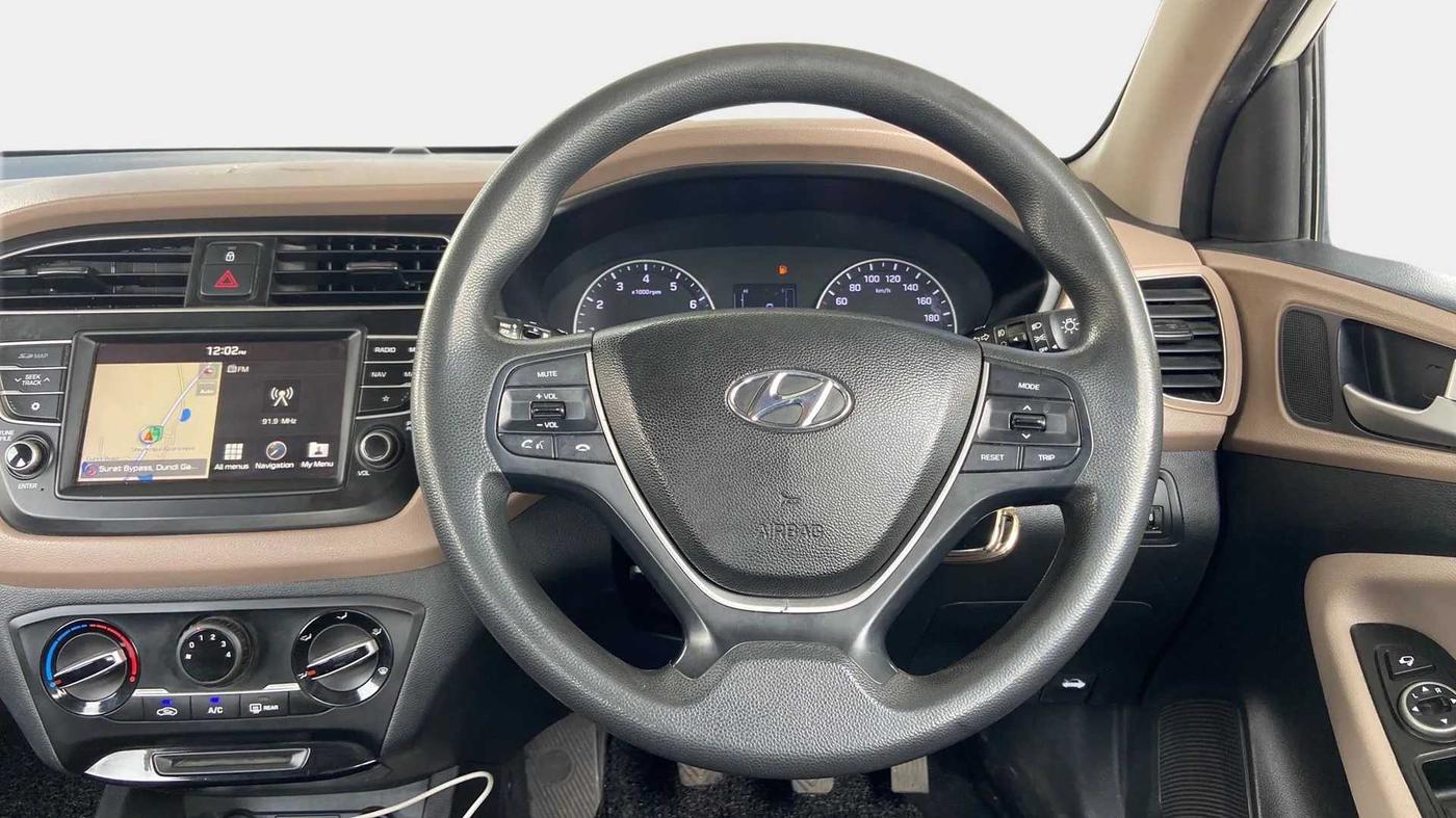 2020 Hyundai Elite i20 SPORTZ PLUS 1.2, CNG, Manual, 64,111 km, Steering Wheel Close Up