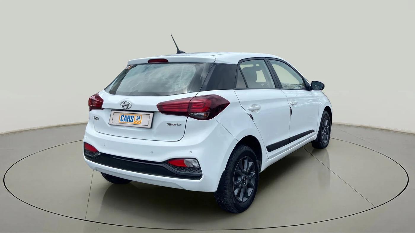 2020 Hyundai Elite i20 SPORTZ PLUS 1.2, CNG, Manual, 64,111 km, Right Back Diagonal