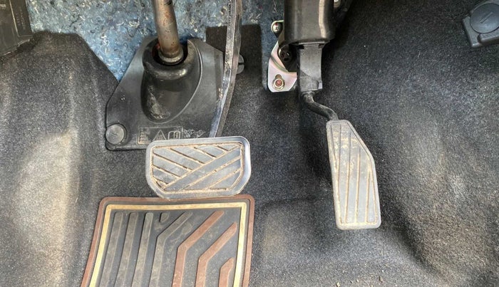 2020 Maruti New Wagon-R ZXI 1.2 AMT, Petrol, Automatic, 19,067 km, Pedals