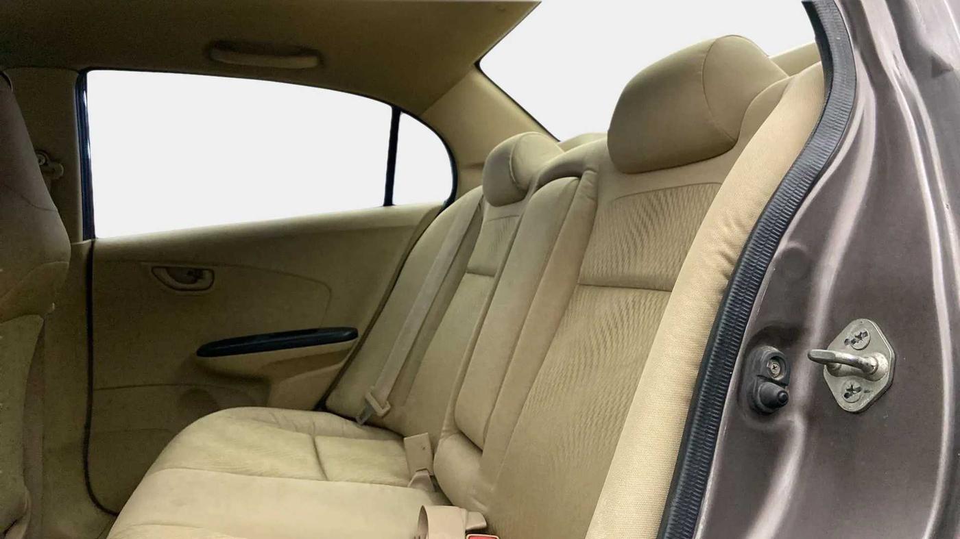 2014 Honda Amaze 1.2L I-VTEC S, Petrol, Manual, 82,963 km, Right Side Rear Door Cabin