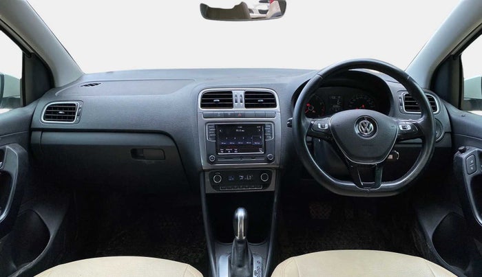 2021 Volkswagen Polo HIGHLINE PLUS 1.0L TSI AT, Petrol, Automatic, 60,040 km, Dashboard
