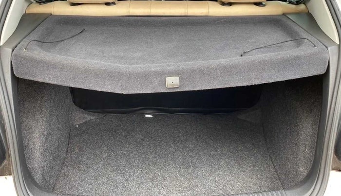2021 Volkswagen Polo HIGHLINE PLUS 1.0L TSI AT, Petrol, Automatic, 60,040 km, Boot Inside