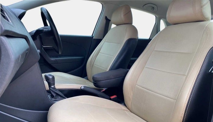 2021 Volkswagen Polo HIGHLINE PLUS 1.0L TSI AT, Petrol, Automatic, 60,040 km, Right Side Front Door Cabin