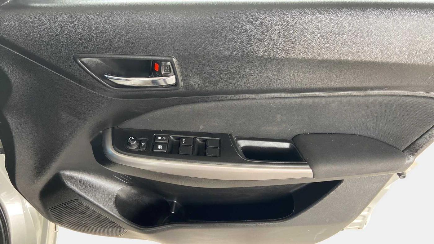 2021 Maruti Swift ZXI PLUS, Petrol, Manual, 18,164 km, Driver Side Door Panels Control