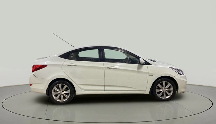 2013 Hyundai Verna FLUIDIC 1.6 VTVT SX, Petrol, Manual, 70,990 km, Right Side View