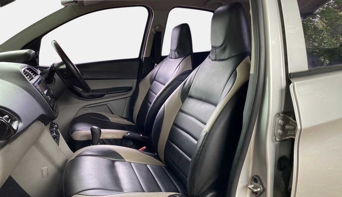 2018 Tata Tiago XT PETROL, CNG, Manual, 72,767 km, Right Side Front Door Cabin