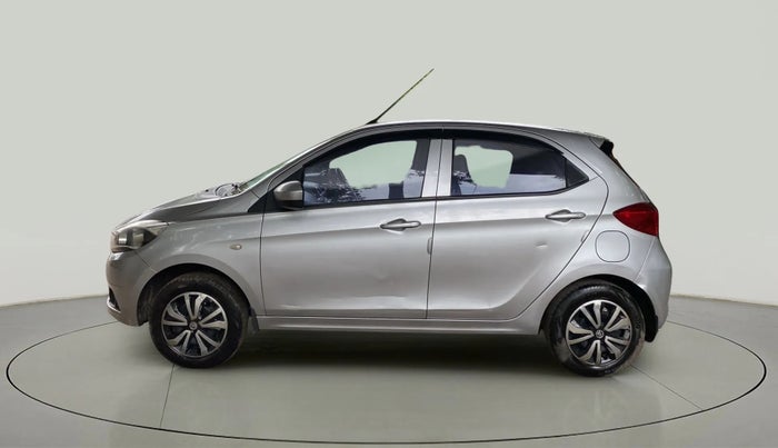 2018 Tata Tiago XT PETROL, CNG, Manual, 72,767 km, Left Side