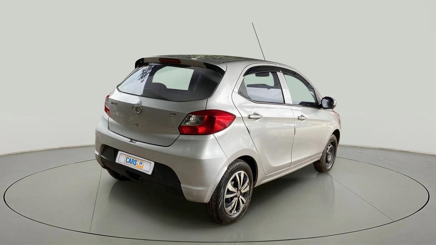 2018 Tata Tiago XT PETROL, CNG, Manual, 72,767 km, Right Back Diagonal