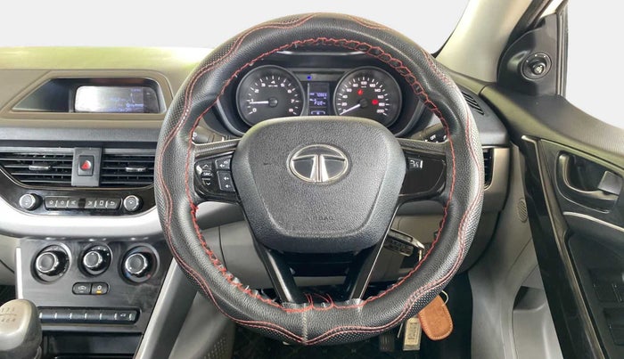 2019 Tata NEXON XM PETROL, Petrol, Manual, 70,877 km, Steering Wheel Close Up